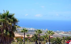 Superlative Apartment With Spectacular Ocean Views